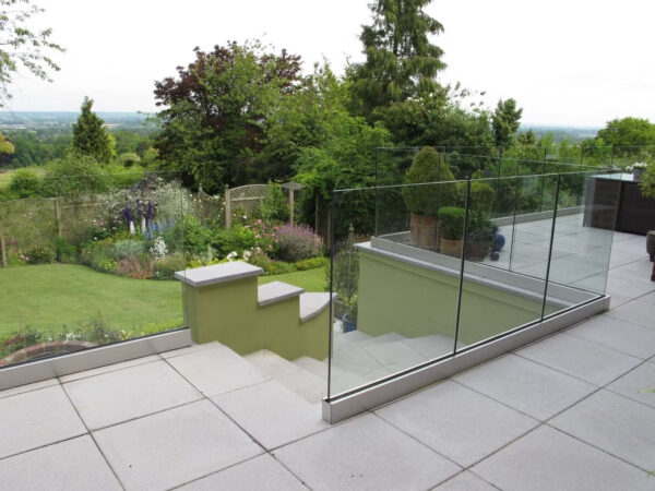 Modern Glass Stair Railings - 图片 3