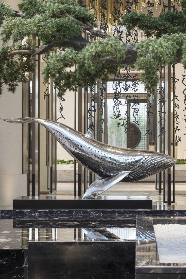 Contemporary Abstract Metal Sculpture Installations - 图片 3