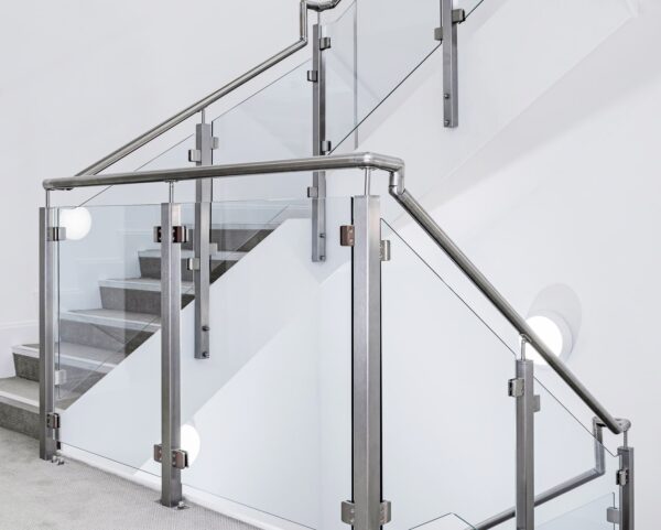 Modern Glass Stair Railings - 图片 2